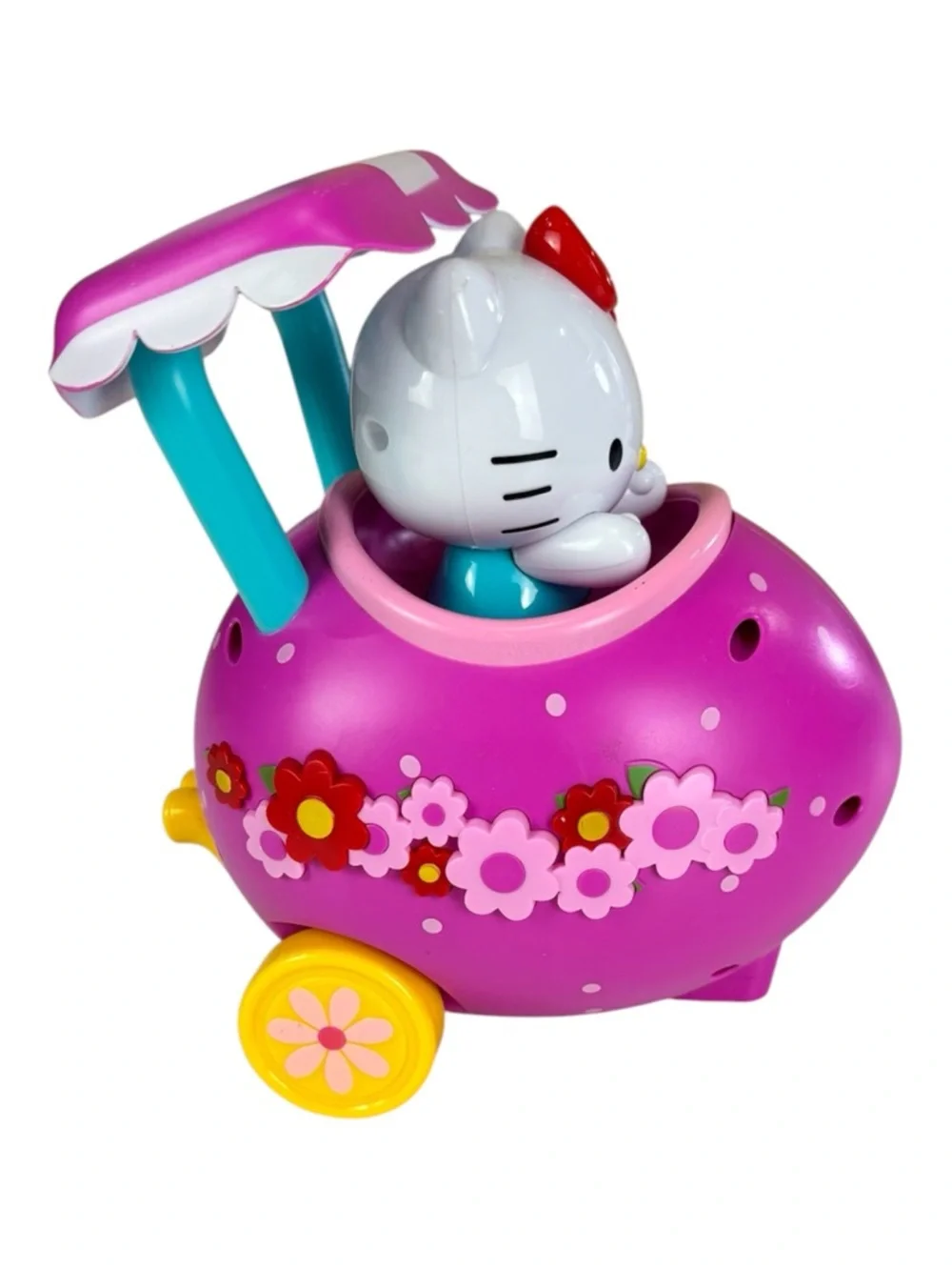 Hello Kitty Pink Floral Remote Control Ride-On Car Age 8+